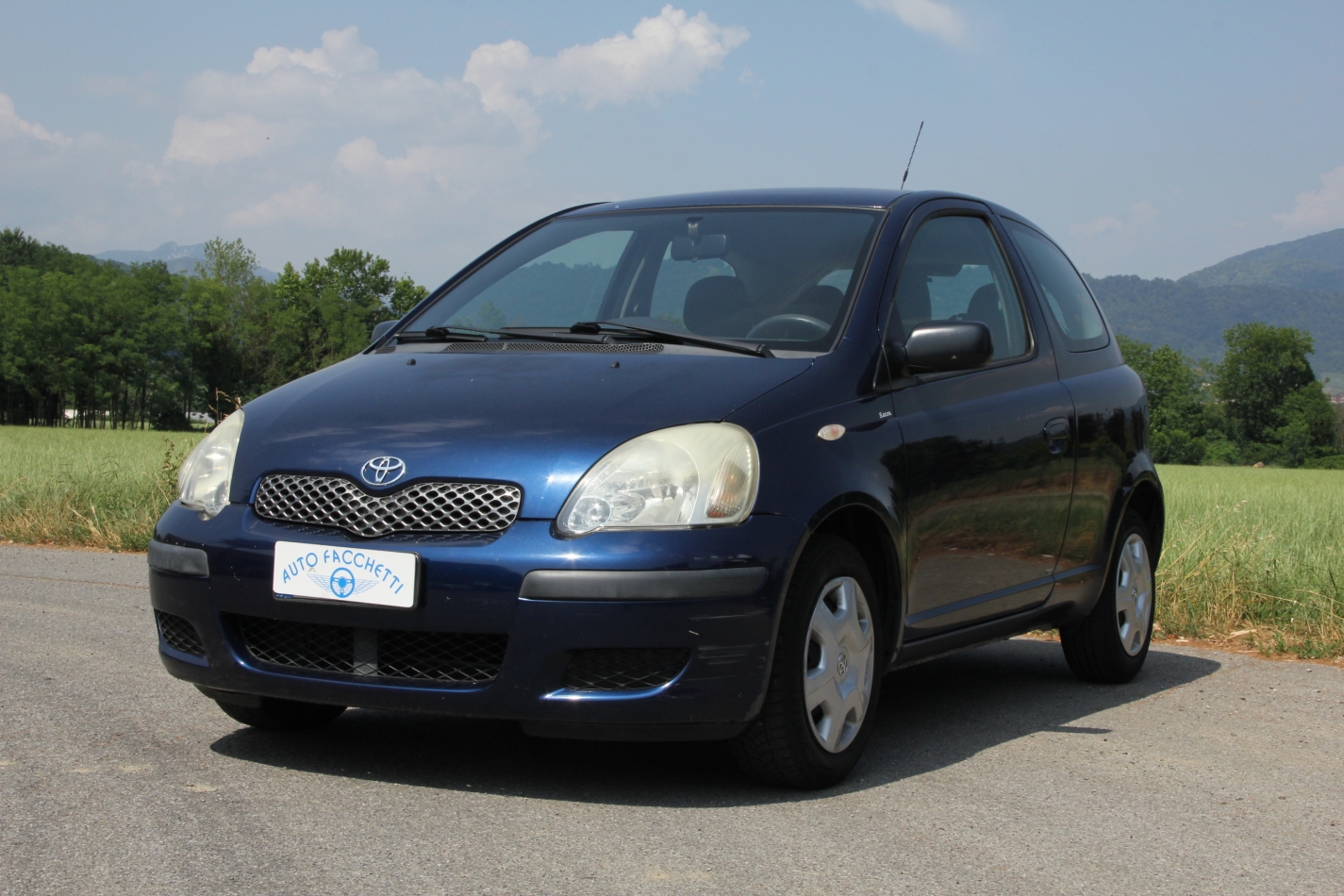 Toyota Yaris 3p 1.0 Sol