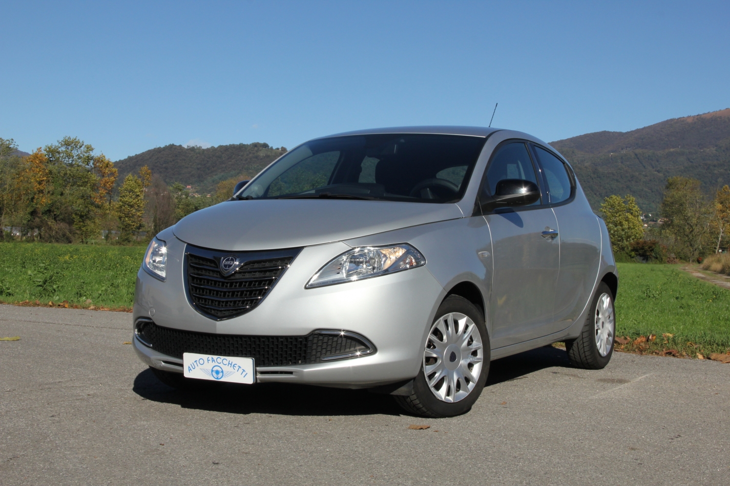 Lancia Ypsilon 1.2 8v Gold 69cv E6