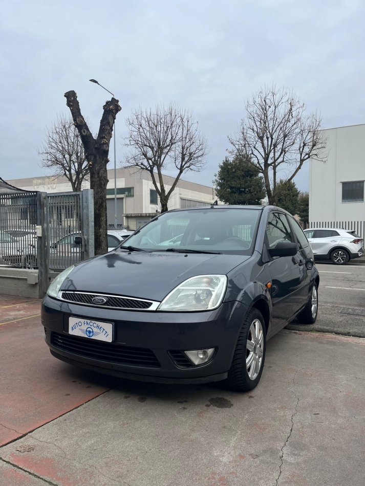 Ford Fiesta 3p 1.2 16v Ghia